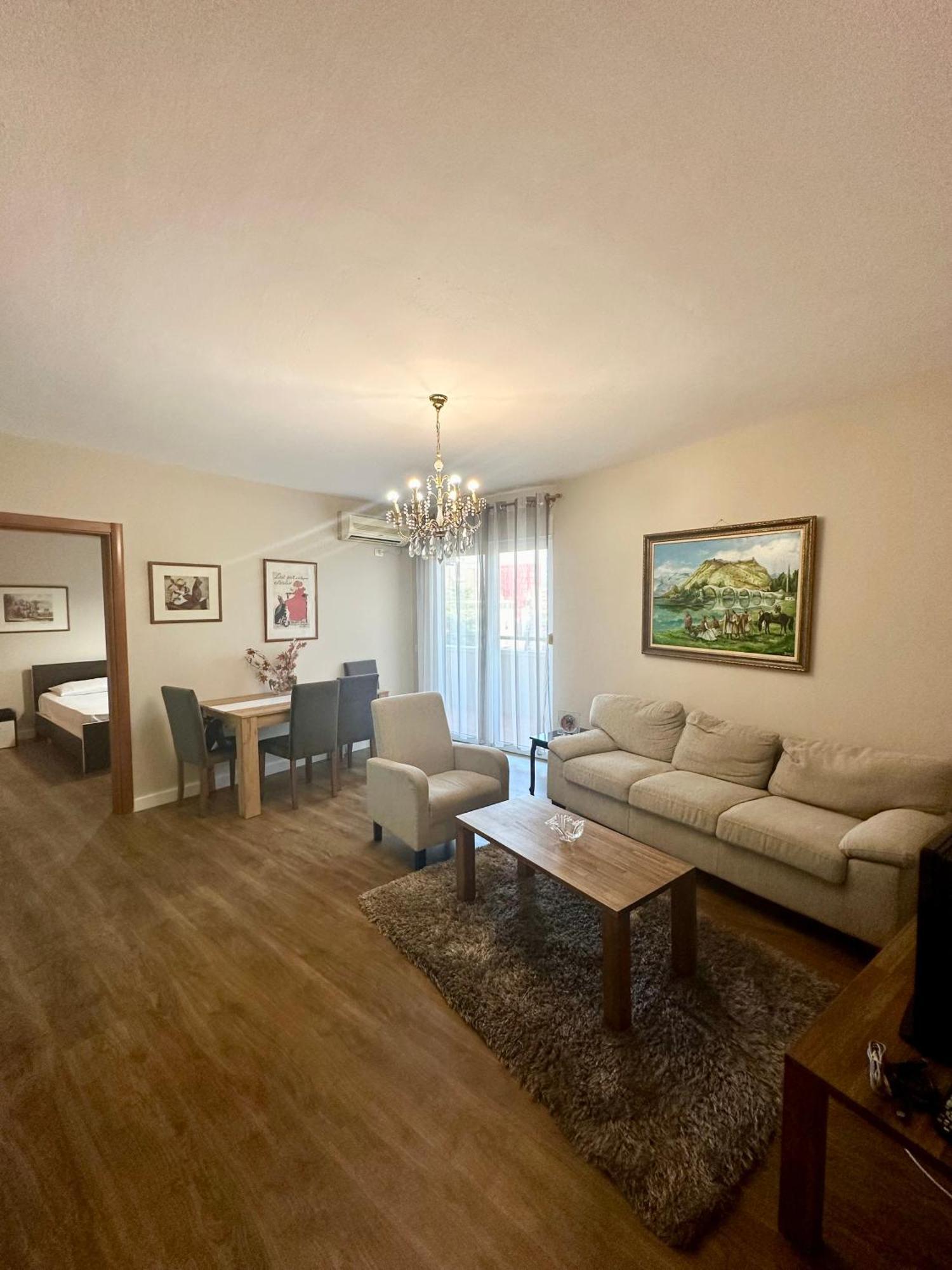 טיראנה Kk Apartment Air Albania-Centrally Located מראה חיצוני תמונה